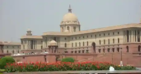 Parliament 796x418 Esm H240