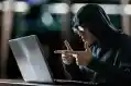 Hacker Shutterstock Esm H79